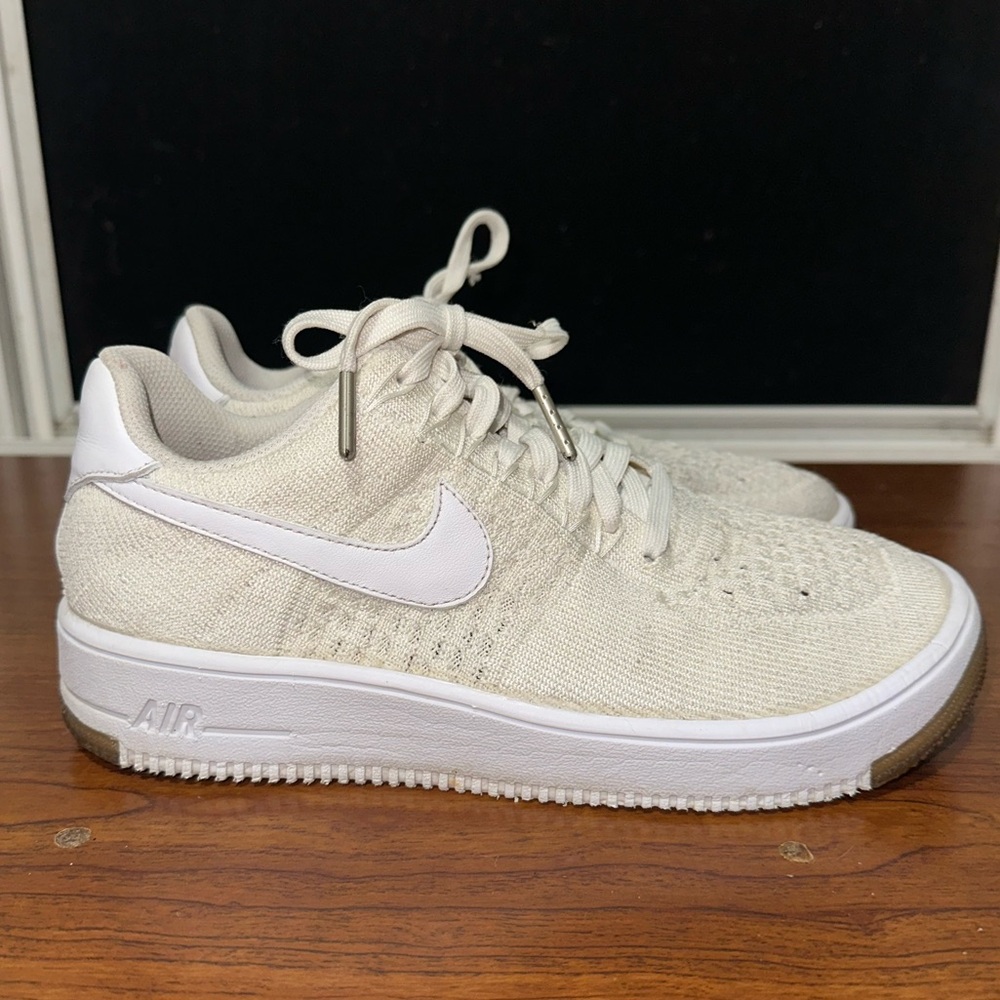 Nike Women's Cream and White Sneakers